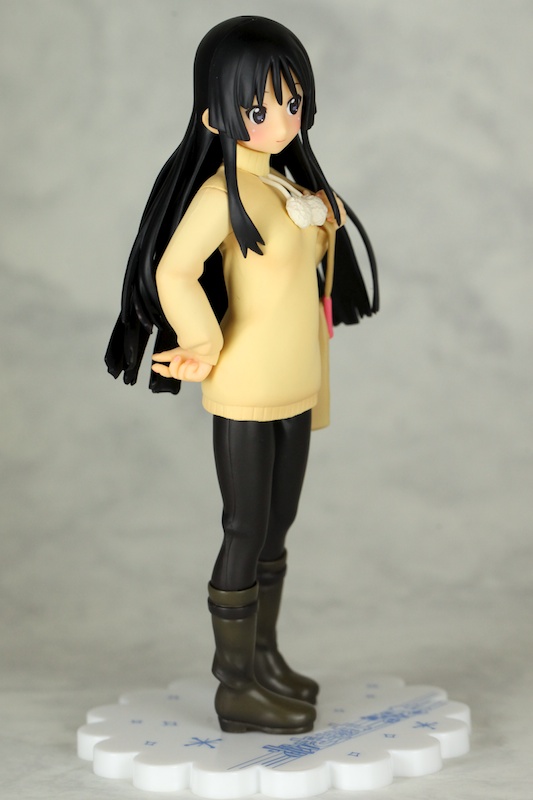 Photo2: Mio Akiyama premium figure : Movie K-ON! Limited Edition　*Limited stock