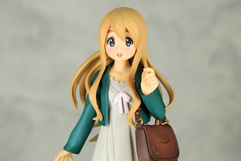 Photo: Tsumugi Kotobuki premium figurine : Movie K-ON! Limited Edition　*Limited stock